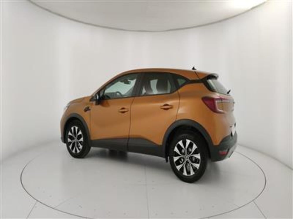 Renault Captur usata a Bari (4)