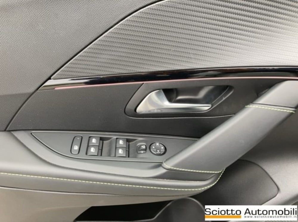 Peugeot 208 usata a Messina (12)