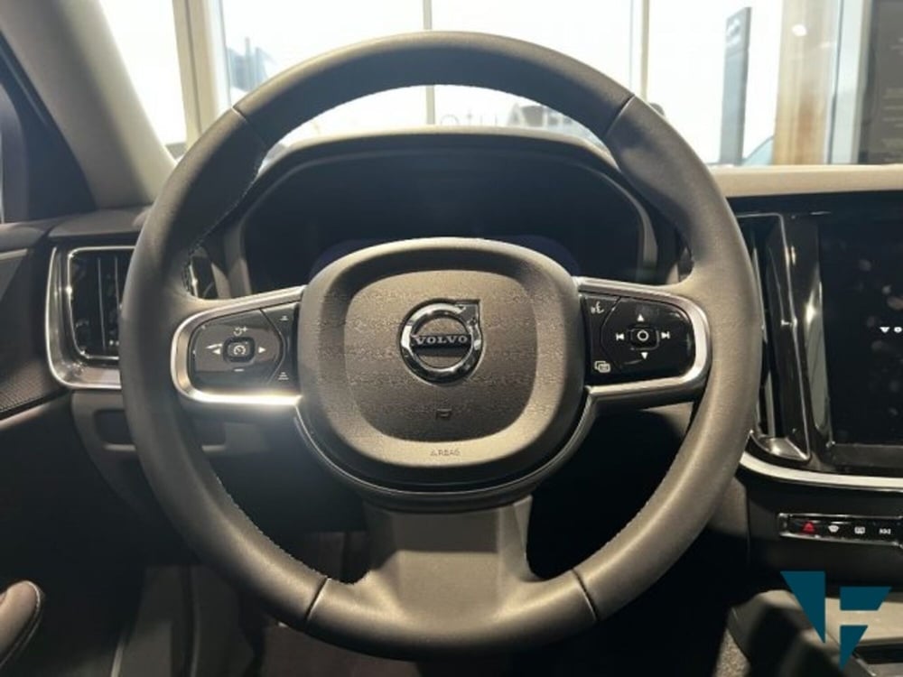 Volvo V60 usata a Udine (13)