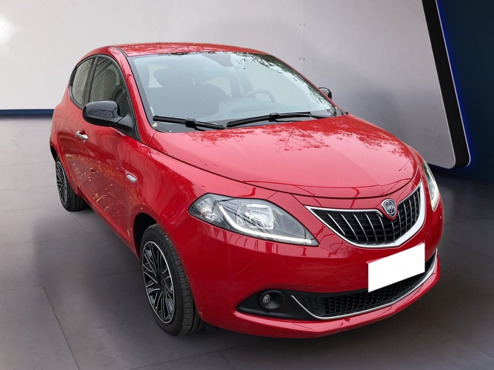 Lancia Ypsilon usata a Torino (2)