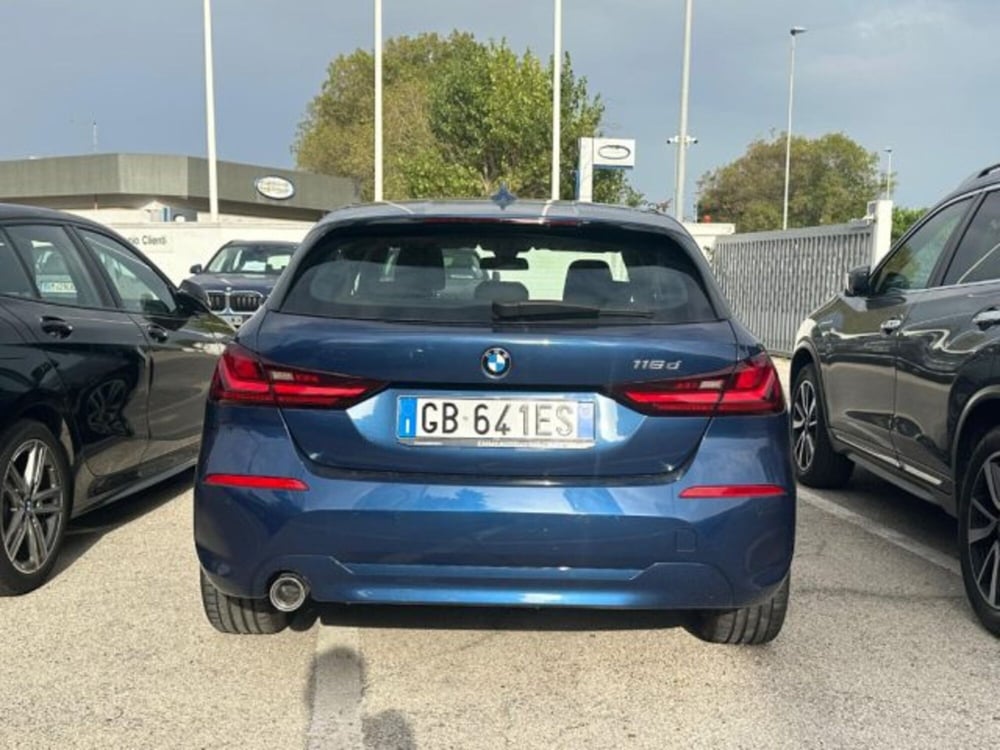 BMW Serie 1 usata a Lecce (4)