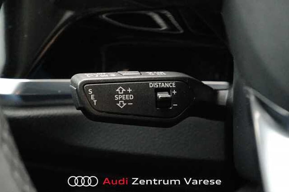 Audi Q3 Sportback usata a Varese (12)