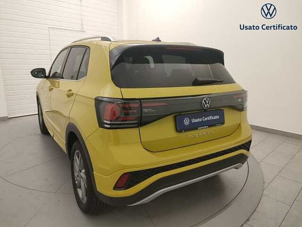 Volkswagen T-Cross nuova a Varese (8)