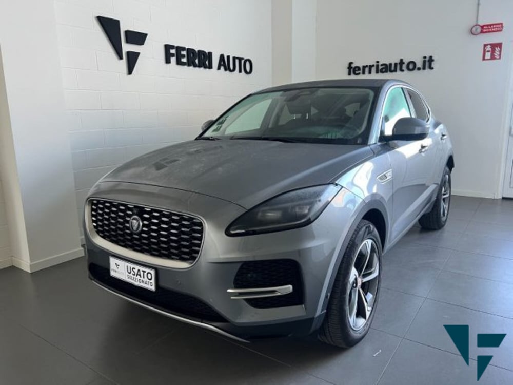 Jaguar E-Pace usata a Udine (2)