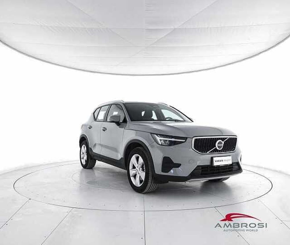 Volvo XC40 usata a Viterbo (2)