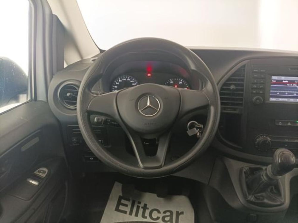 Mercedes-Benz Vito usata a Milano (8)