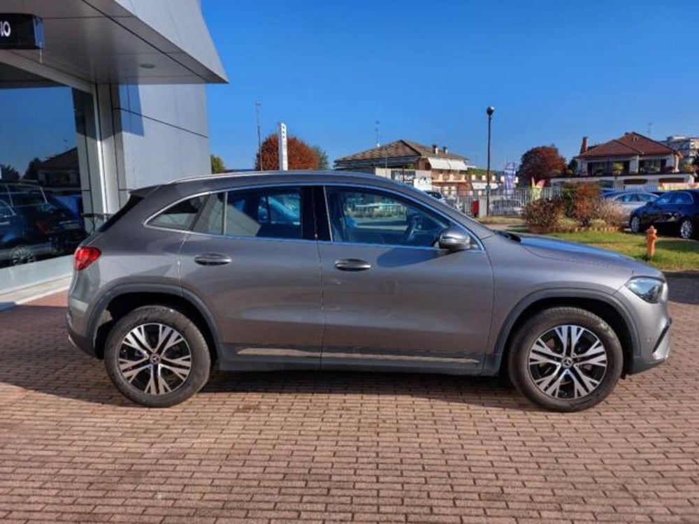 Mercedes-Benz GLA SUV usata a Milano (2)