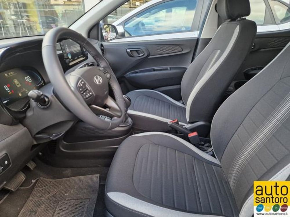 Hyundai i10 nuova a Salerno (10)