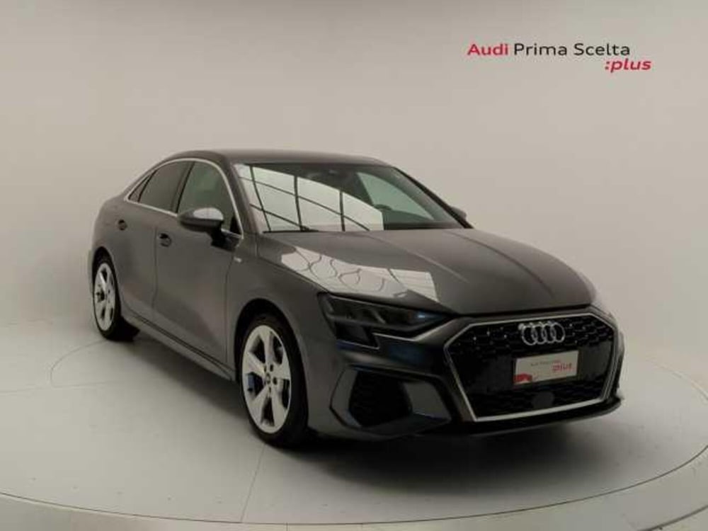 Audi A3 Sedan usata a Avellino