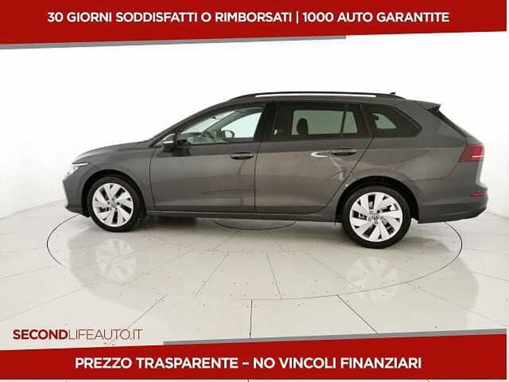 Volkswagen Golf Variant nuova a Chieti (2)