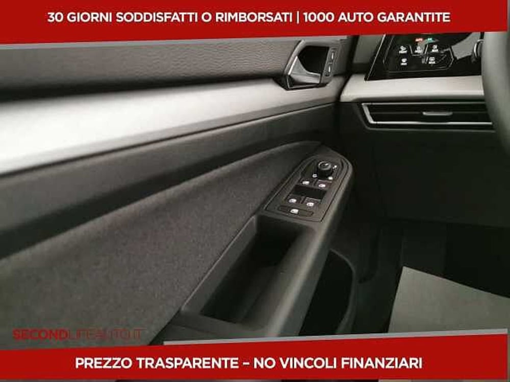 Volkswagen Golf Variant nuova a Chieti (20)