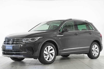 Volkswagen Tiguan 1.5 TSI 150 CV DSG ACT Elegance del 2021 usata a Lipomo