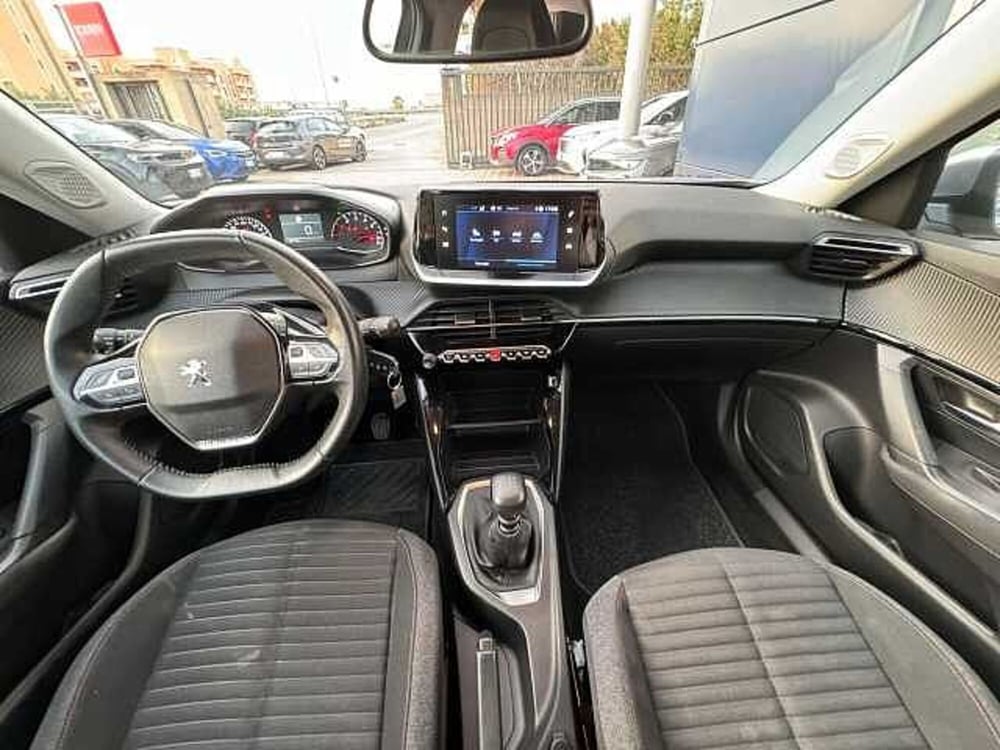 Peugeot 2008 usata a Vibo Valentia (11)