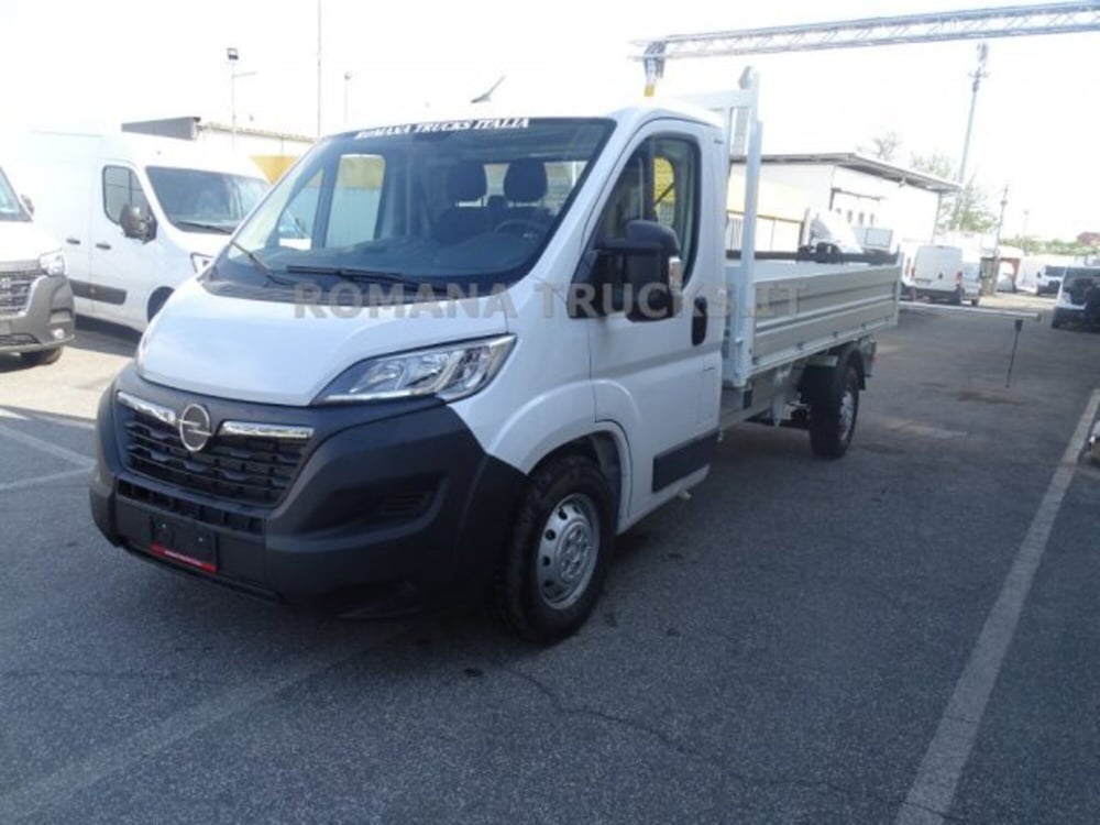 Opel Movano nuova a Roma (2)