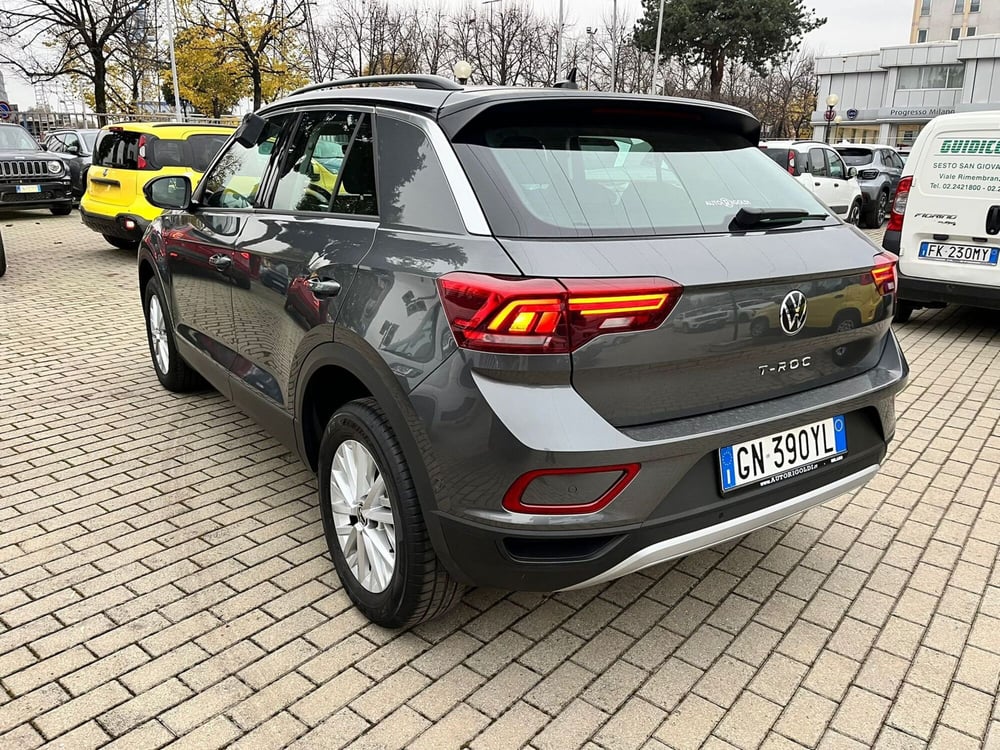 Volkswagen T-Roc usata a Milano (6)