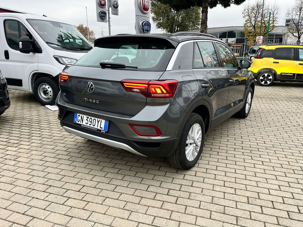 Volkswagen T-Roc usata a Milano (7)