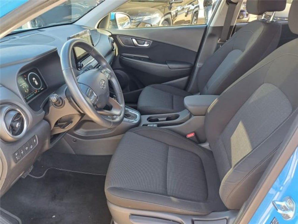 Hyundai Kona usata a Bari (10)