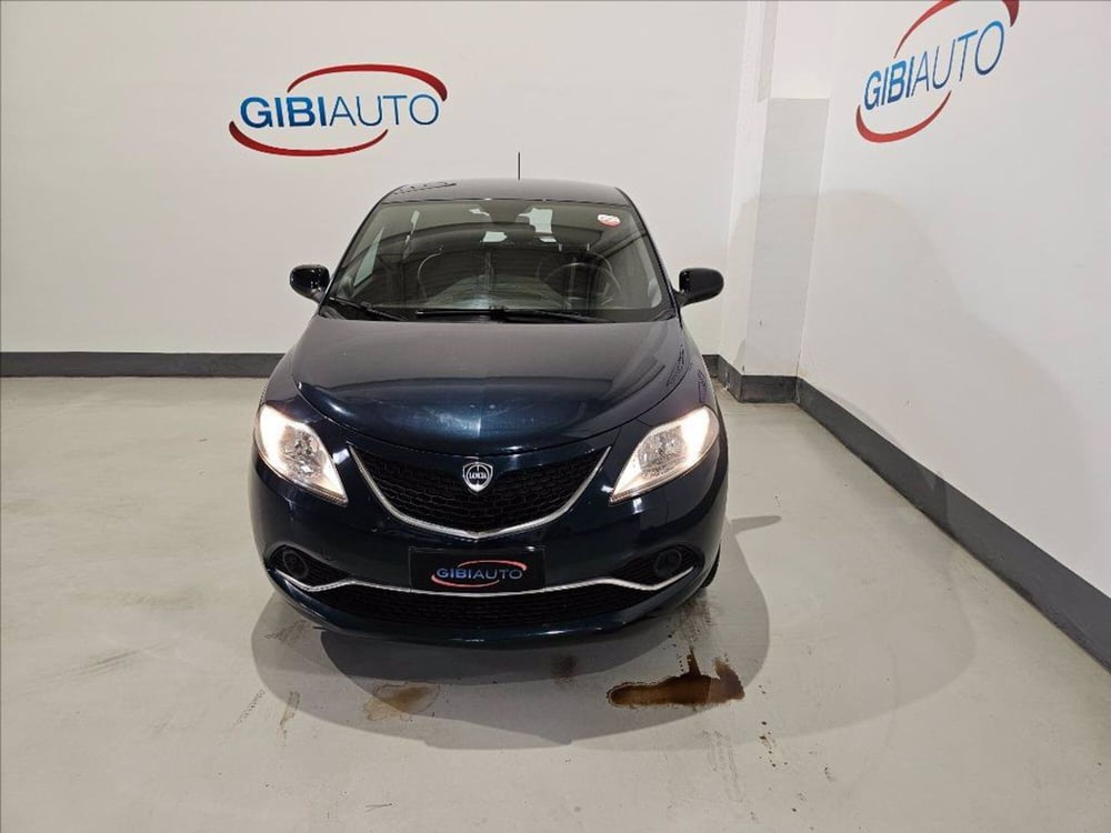 Lancia Ypsilon usata a Palermo (3)