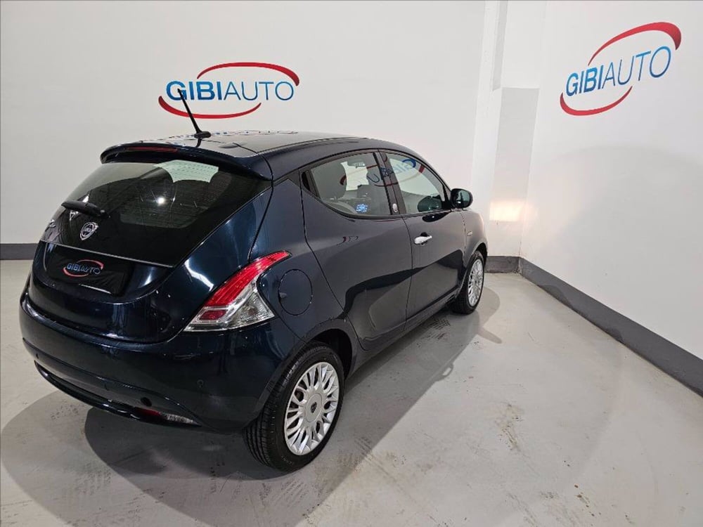 Lancia Ypsilon usata a Palermo (9)