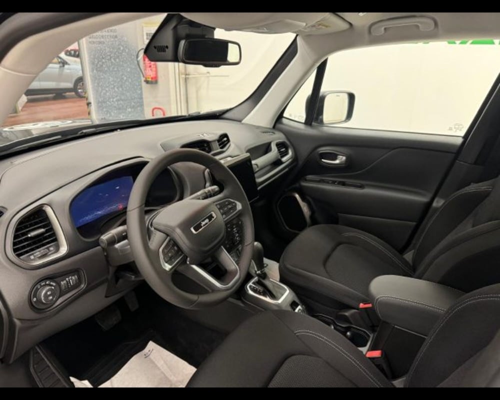 Jeep Renegade nuova a Alessandria (8)