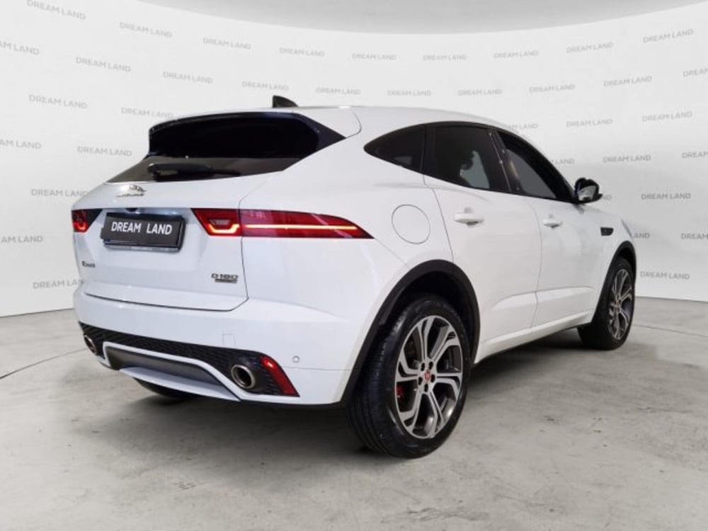 Jaguar E-Pace usata a Livorno (6)