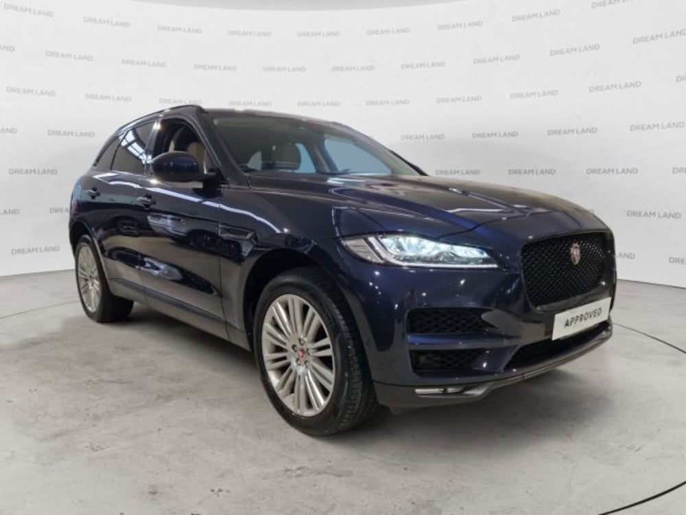 Jaguar F-Pace usata a Livorno (11)