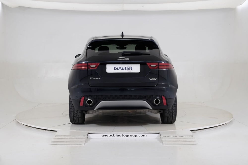 Jaguar E-Pace usata a Torino (3)