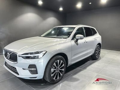 Volvo XC60 B4 automatico Core  nuova a Corciano