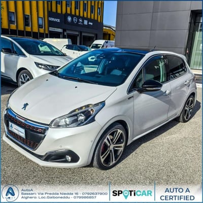 Peugeot 208 Turbo 110 EAT6 S&amp;S 5 porte GT Line  del 2015 usata a Sassari