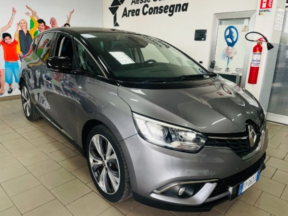 Renault Scenic E-Tech Electric usata a Salerno (3)