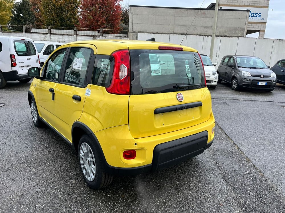 Fiat Panda Cross nuova a Milano (5)