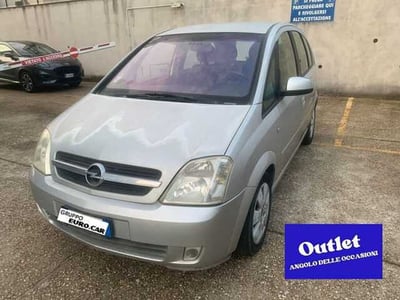 Opel Meriva 1.7 DTI Cosmo del 2005 usata a Bracciano