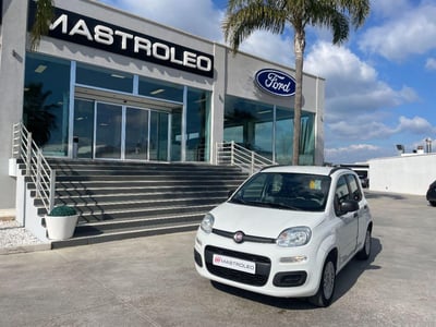 Fiat Panda 1.2 Lounge  del 2015 usata a Tricase