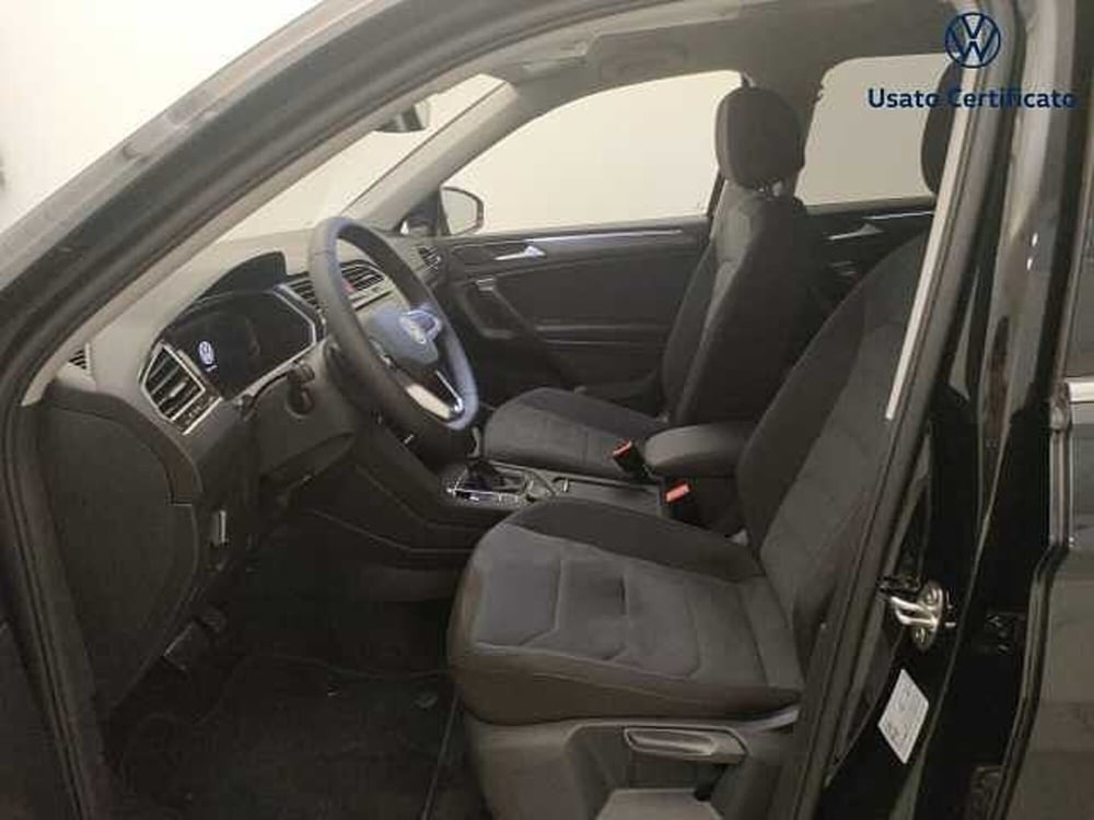 Volkswagen Tiguan nuova a Varese (10)