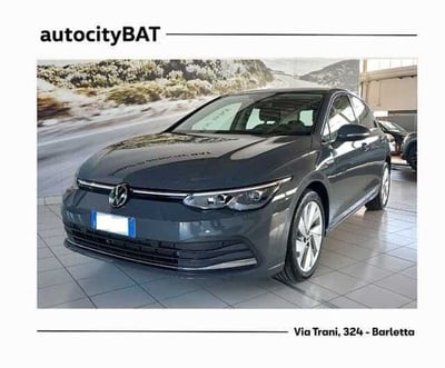 Volkswagen Golf 2.0 TDI SCR Style del 2023 usata a Barletta