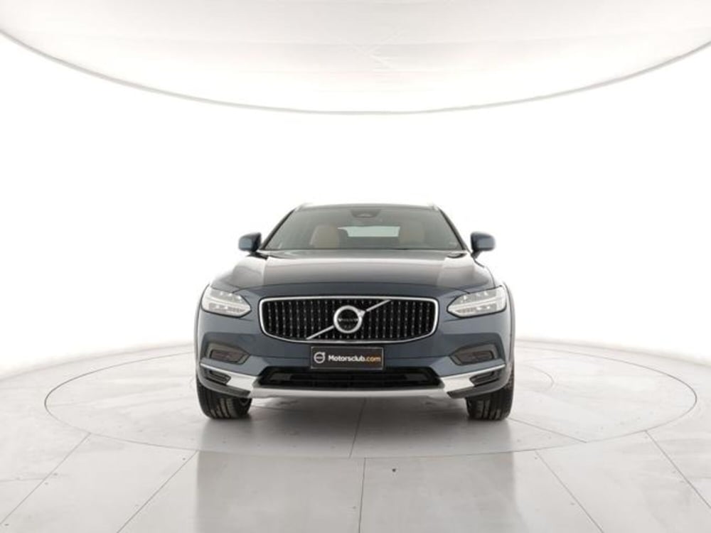 Volvo V90 Cross Country nuova a Modena (7)