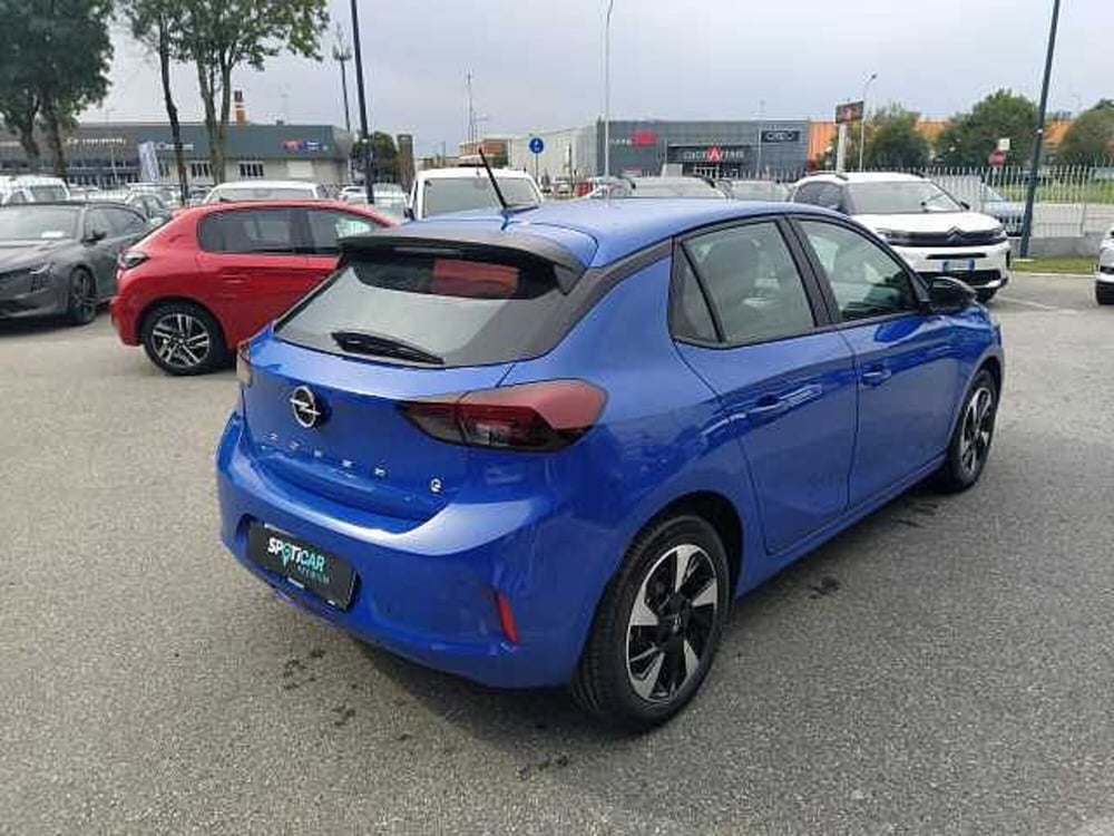 Opel Corsa-e nuova a Milano (7)