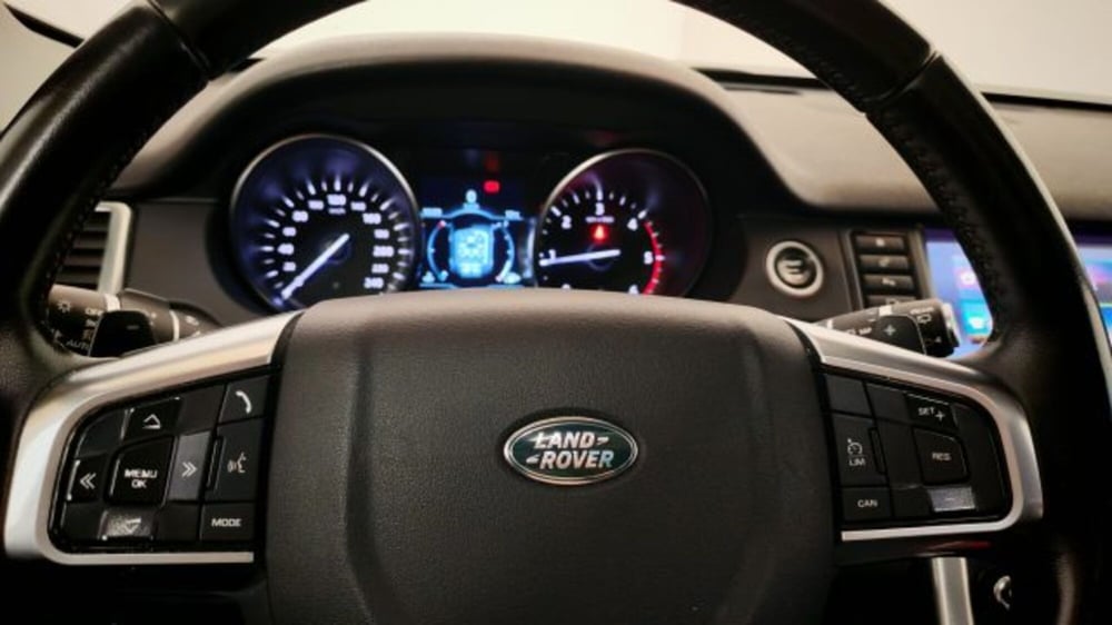 Land Rover Discovery Sport usata a Novara (13)