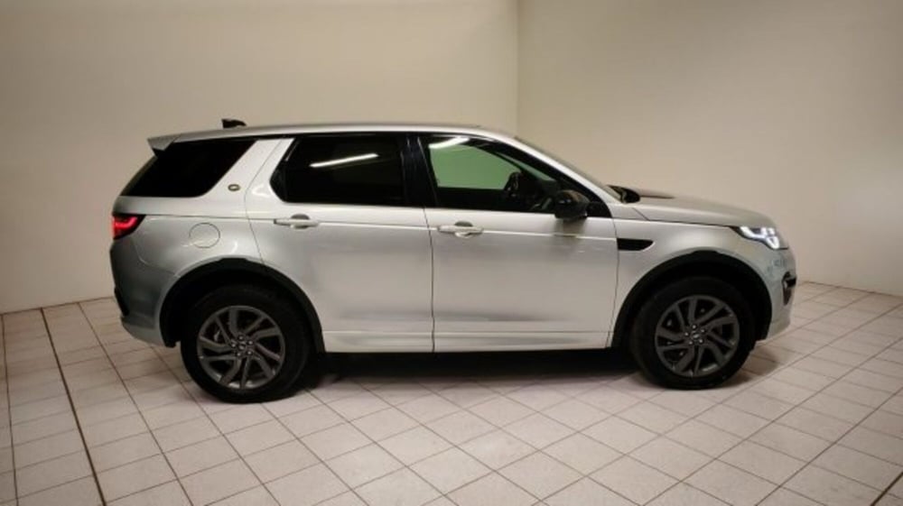 Land Rover Discovery Sport usata a Novara (6)