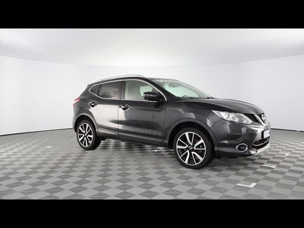 Nissan Qashqai usata a Piacenza (4)