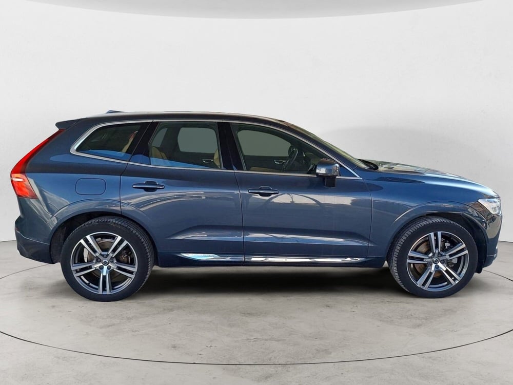 Volvo XC60 usata a Bari (5)