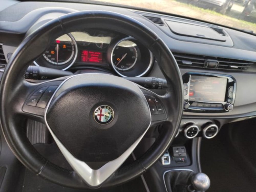 Alfa Romeo Giulietta usata a Frosinone (10)