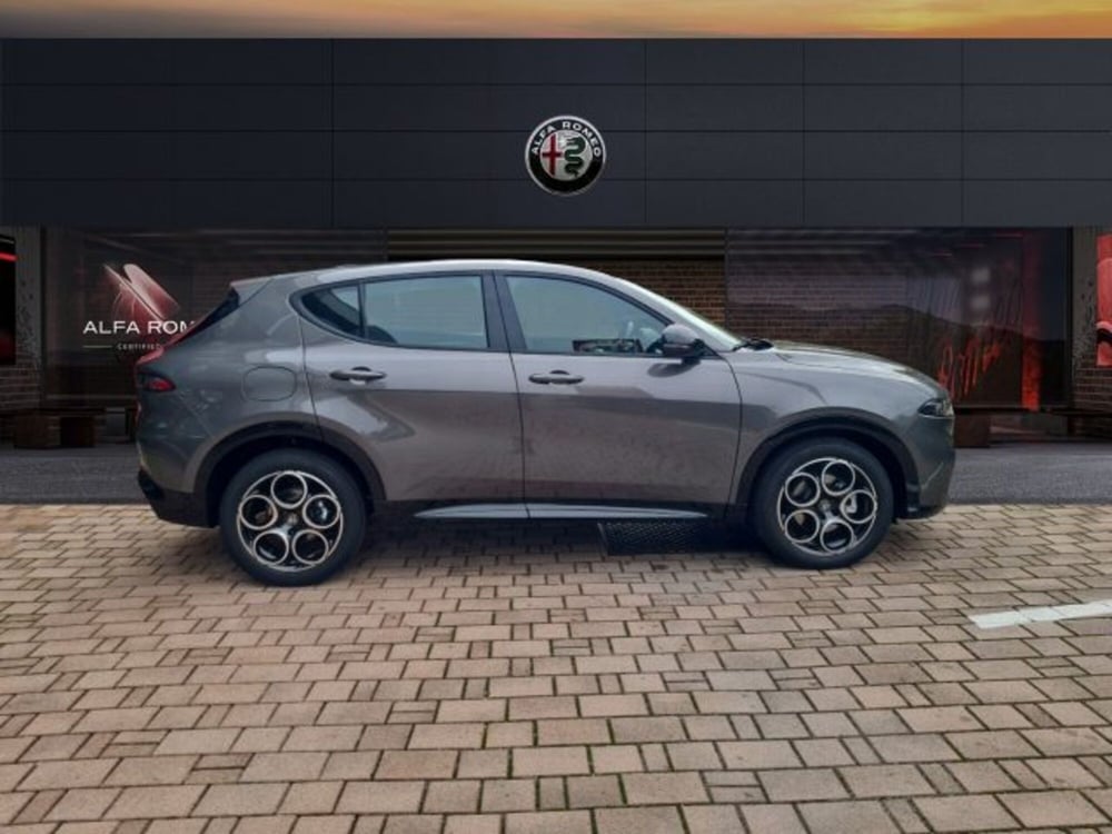 Alfa Romeo Tonale nuova a Monza e Brianza (4)