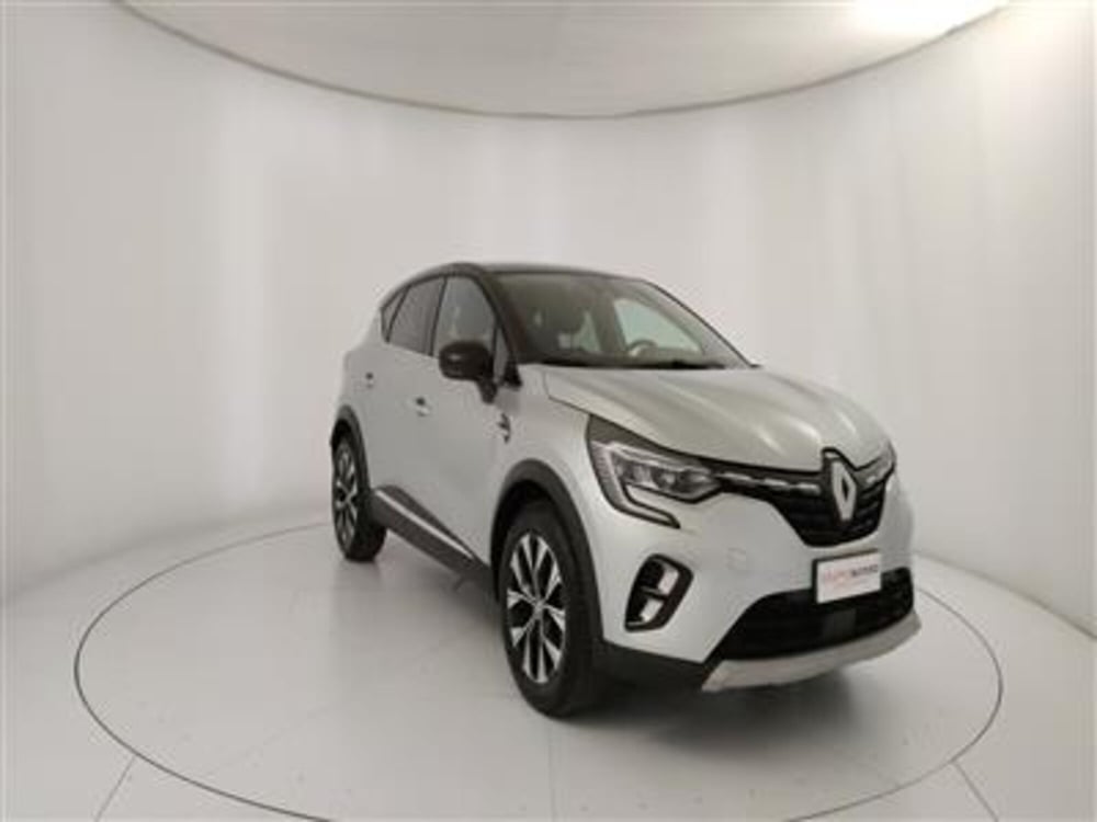 Renault Captur usata a Bari (11)