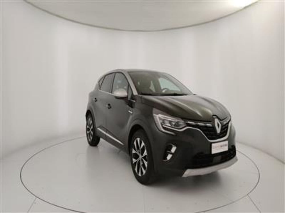 Renault Captur usata a Bari (11)