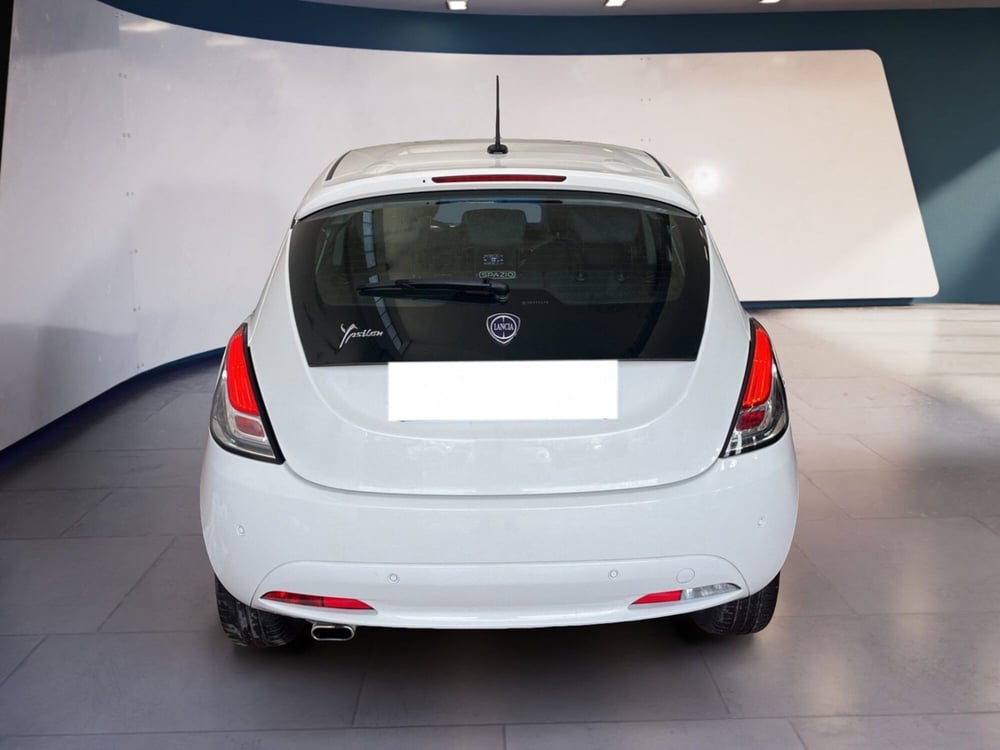 Lancia Ypsilon usata a Torino (5)