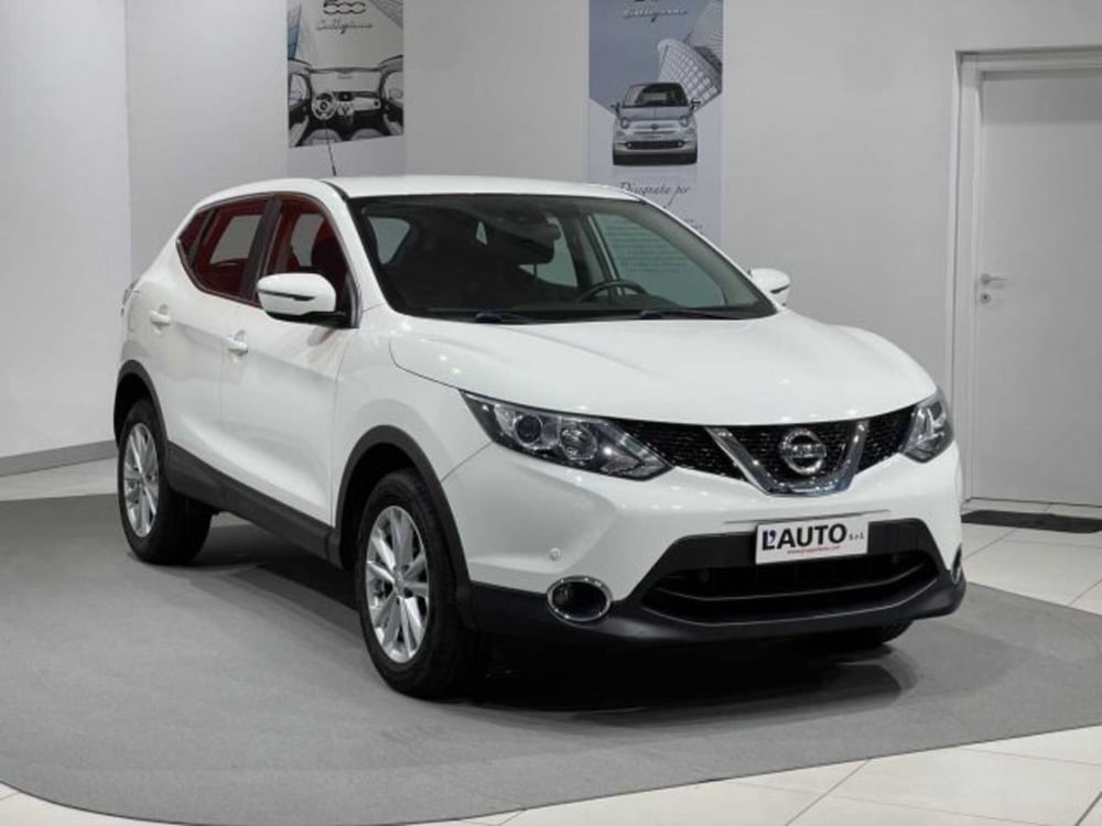 Nissan Qashqai usata a Sondrio (7)