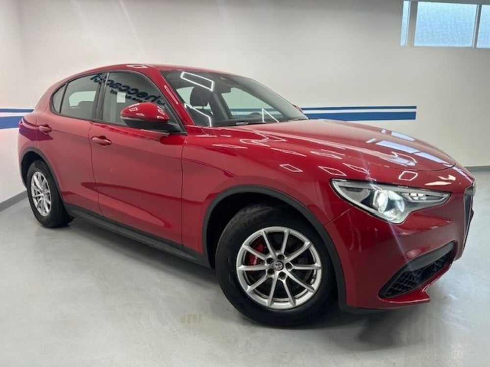 Alfa Romeo Stelvio usata a Prato (6)