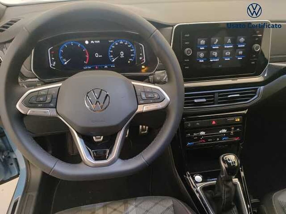 Volkswagen T-Cross nuova a Varese (12)