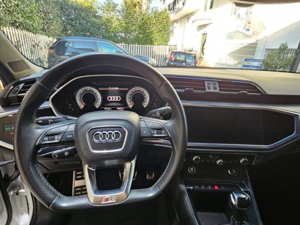 Audi Q3 Sportback usata a Napoli (18)